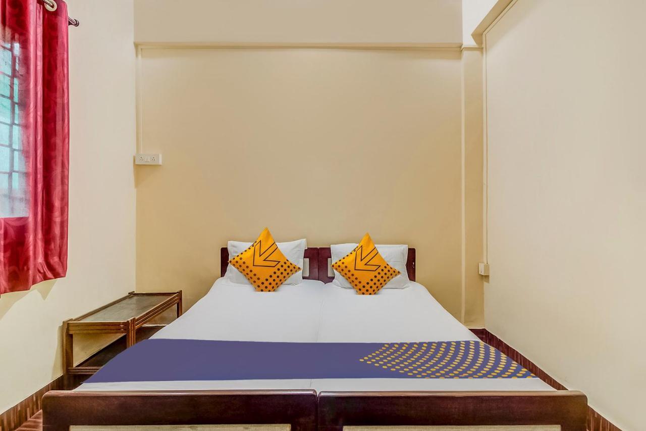Hotel O New Ushakal Lodging & Boarding Nirmal  Екстериор снимка