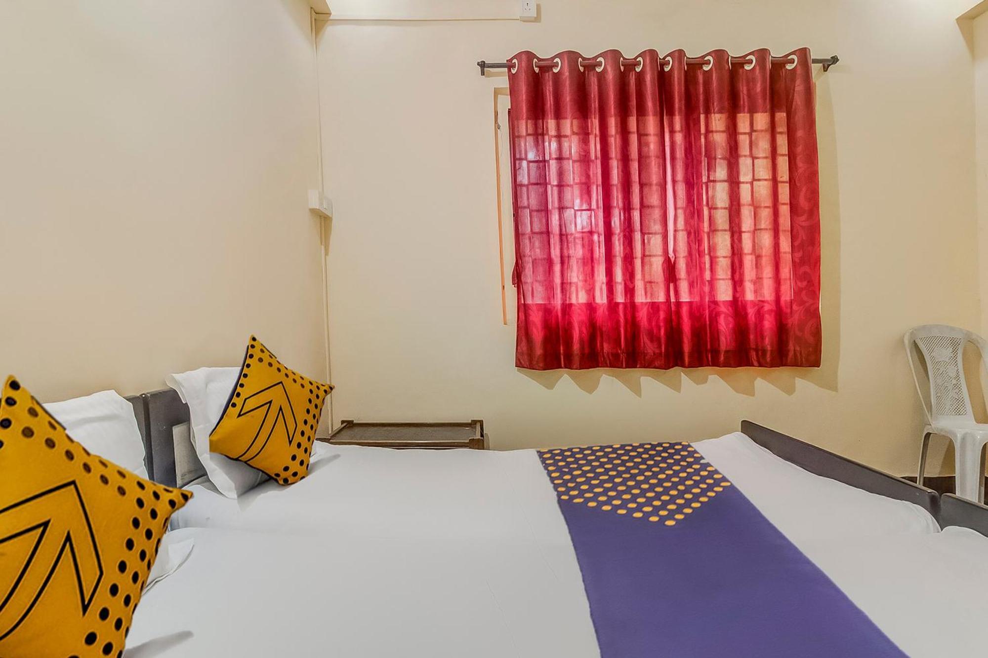 Hotel O New Ushakal Lodging & Boarding Nirmal  Екстериор снимка